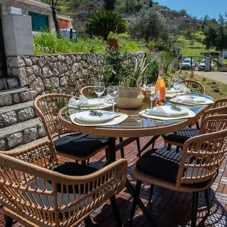 Greenvillage Countryside 20m From Tavern *